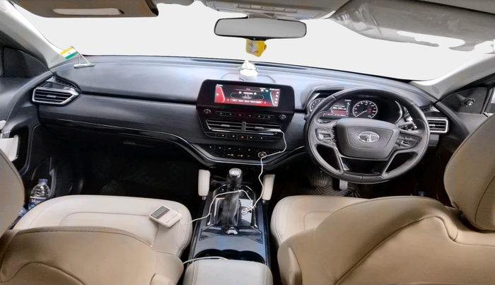 2021 Tata Safari XZA PLUS, Diesel, Automatic, 53,999 km, interior