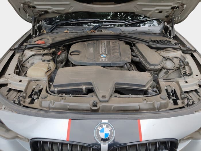 2013 BMW 3 Series 320d, Diesel, Automatic, 1,05,910 km, exterior