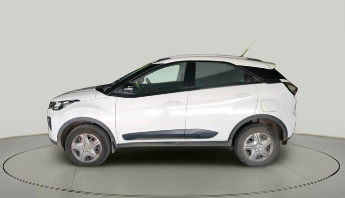 2022 Tata NEXON XM DIESEL, Diesel, Manual, 73,444 km, exterior