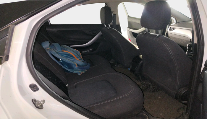 2022 Tata NEXON XM DIESEL, Diesel, Manual, 73,444 km, interior