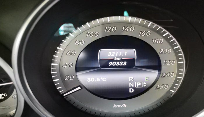2013 Mercedes Benz E Class E 200 CGI AVANTGARDE, Petrol, Automatic, 90,333 km, interior