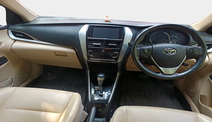 2019 Toyota YARIS V CVT, Petrol, Automatic, 1,14,901 km, interior