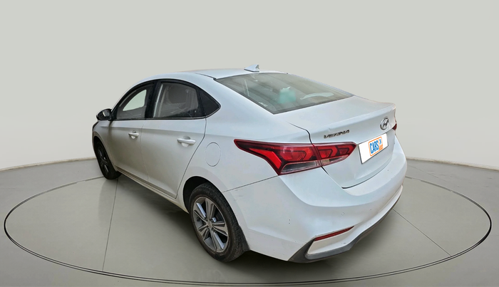 2017 Hyundai Verna 1.6 VTVT SX, Petrol, Manual, 86,126 km, exterior