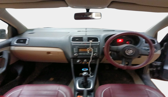 2011 Volkswagen Polo HIGHLINE1.2L, Petrol, Manual, 28,183 km, interior