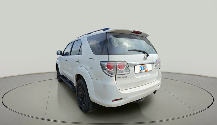 2013 Toyota Fortuner 3.0 4X4 MT, Diesel, Manual, 4,39,123 km, exterior