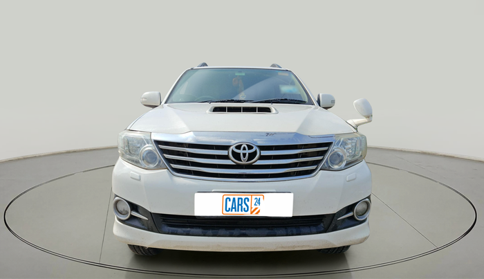 2013 Toyota Fortuner 3.0 4X4 MT, Diesel, Manual, 4,39,123 km, exterior