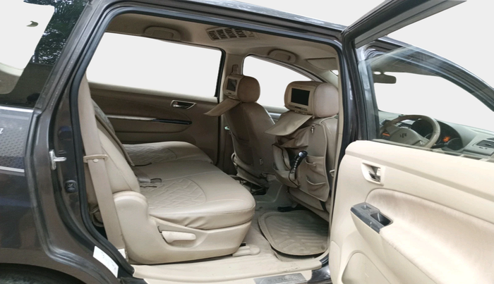 2013 Maruti Ertiga VDI, Diesel, Manual, 1,38,744 km, interior