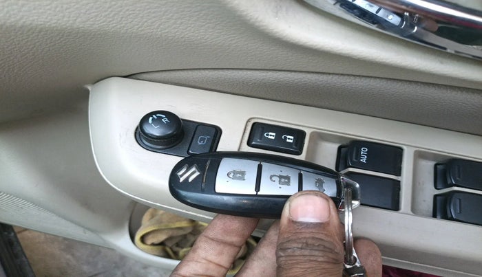 2016 Maruti Ciaz ZDI SHVS, Diesel, Manual, 1,02,352 km, interior