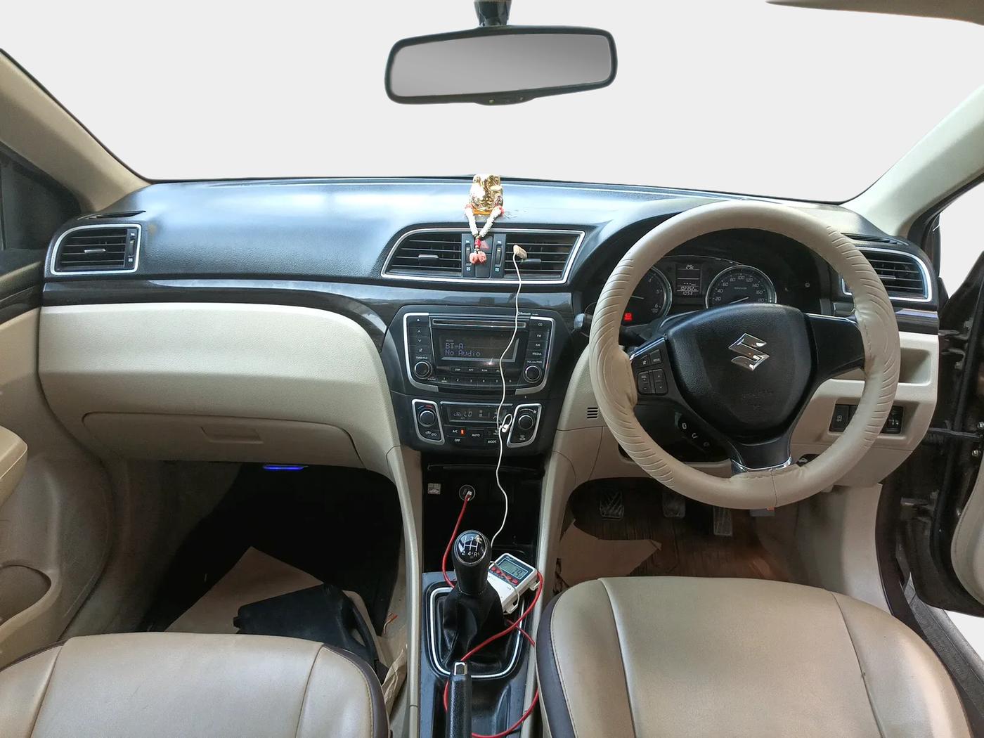 2016 Maruti Ciaz ZDI SHVS, Diesel, Manual, 1,02,352 km, interior