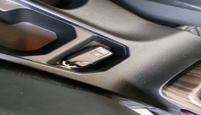 2023 Maruti Grand Vitara ZETA CNG, Petrol, Manual, 18,555 km, interior