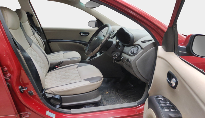 2012 Hyundai i10 SPORTZ 1.2, Petrol, Manual, 1,58,442 km, interior