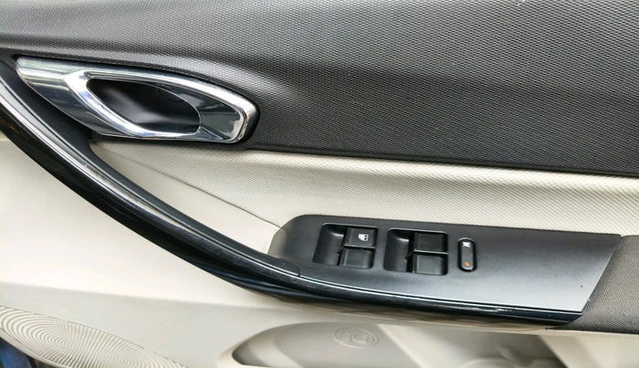 2022 Tata TIGOR XZ PLUS CNG, Petrol, Manual, 48,332 km, interior