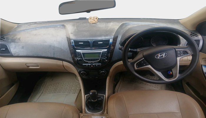 2011 Hyundai Verna FLUIDIC 1.6 VTVT EX, Petrol, Manual, 26,498 km, interior