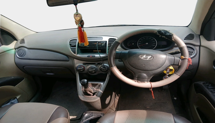 2011 Hyundai i10 MAGNA 1.2, Petrol, Manual, 49,130 km, interior