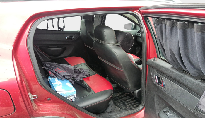 2019 Renault Kwid RXT 1.0 (O), Petrol, Manual, 57,470 km, interior