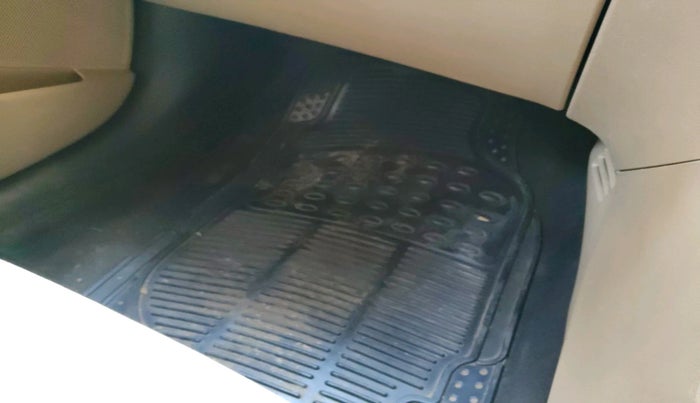 2012 Hyundai Verna FLUIDIC 1.6 VTVT EX, Petrol, Manual, 55,242 km, interior