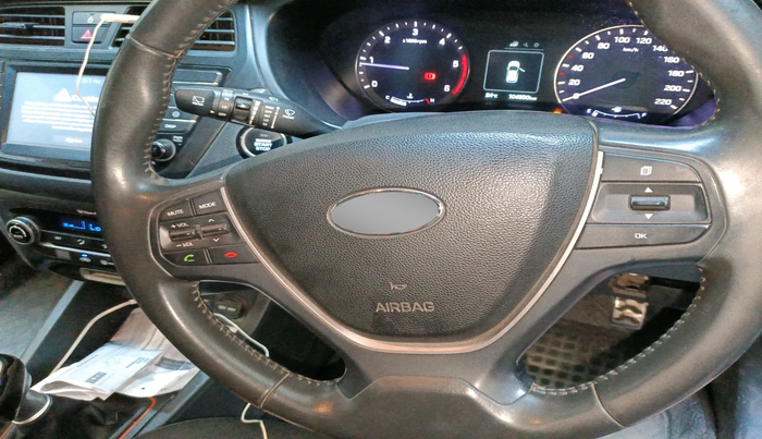 2016 Hyundai i20 Active 1.4 SX, Diesel, Manual, 1,04,950 km, interior