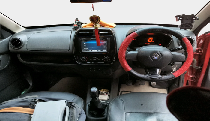 2016 Renault Kwid RXT 0.8, Petrol, Manual, 72,545 km, interior