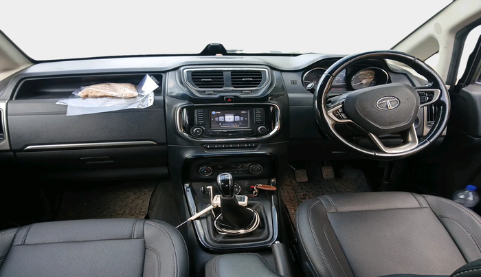 2017 Tata Hexa XT 4X2 6 STR, Diesel, Manual, 82,145 km, interior