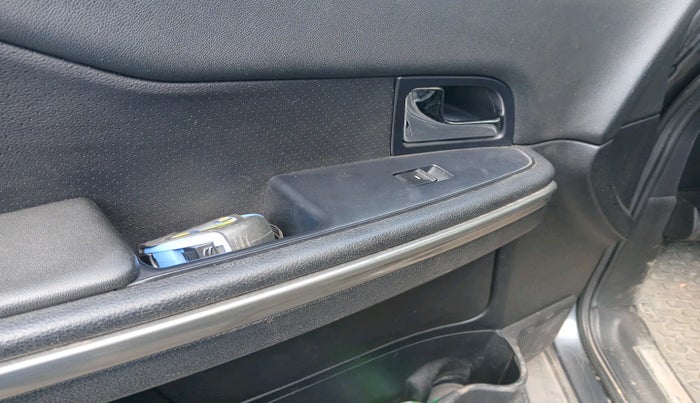 2017 Tata Hexa XT 4X2 6 STR, Diesel, Manual, 82,145 km, interior