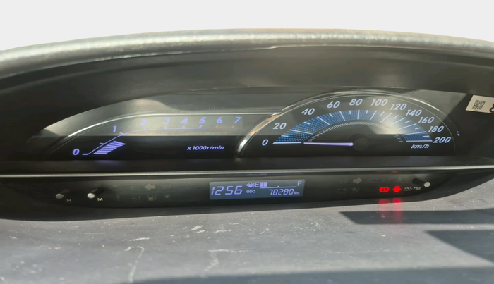 2017 Toyota Etios Liva V, Petrol, Manual, 78,280 km, interior