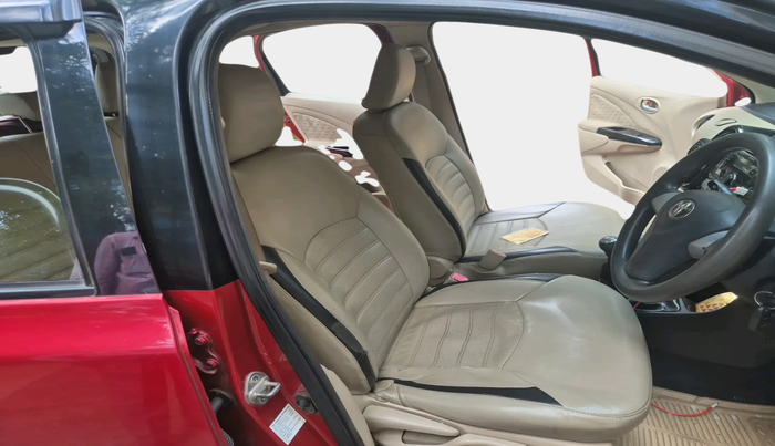 2017 Toyota Etios Liva V, Petrol, Manual, 78,280 km, interior