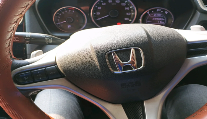 2016 Honda BR-V 1.5L I-VTEC V CVT, Petrol, Automatic, 79,582 km, interior