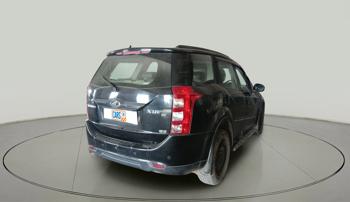 2015 Mahindra XUV500 W6, Diesel, Manual, 1,44,850 km, exterior