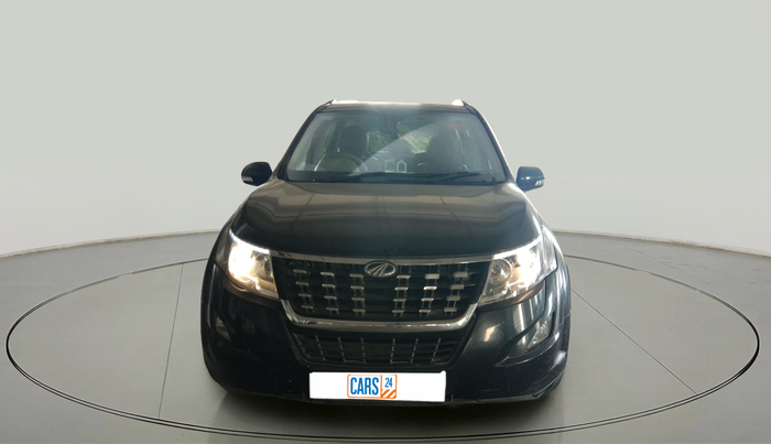 2015 Mahindra XUV500 W6, Diesel, Manual, 1,44,850 km, exterior