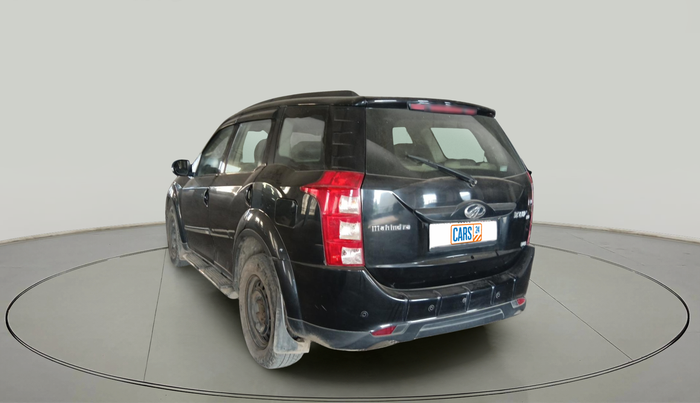 2015 Mahindra XUV500 W6, Diesel, Manual, 1,44,850 km, exterior