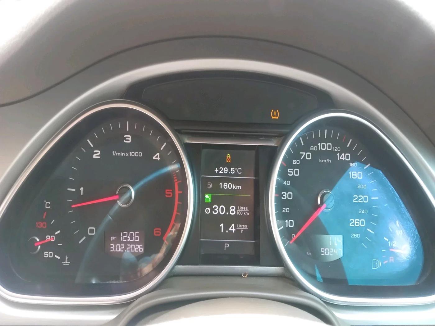 2013 Audi Q7 3.0 TDI QUATTRO, Diesel, Automatic, 90,247 km, interior