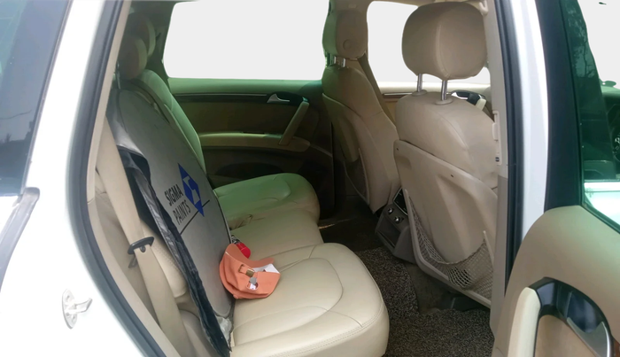 2013 Audi Q7 3.0 TDI QUATTRO, Diesel, Automatic, 90,247 km, interior