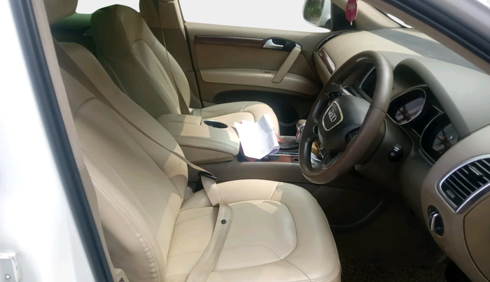 2013 Audi Q7 3.0 TDI QUATTRO, Diesel, Automatic, 90,247 km, interior