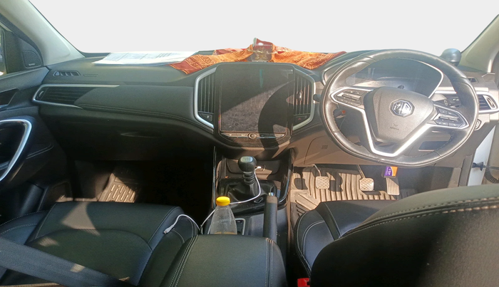 2020 MG HECTOR SHARP HYBRID 1.5 PETROL, Petrol, Manual, 98,452 km, interior