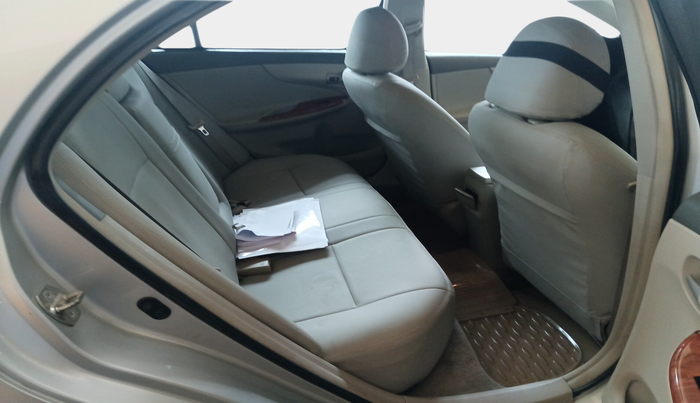 2011 Toyota Corolla Altis VL AT PETROL, Petrol, Automatic, 1,17,710 km, interior
