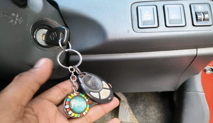 2010 Maruti Swift VXI, Petrol, Manual, 92,293 km, interior