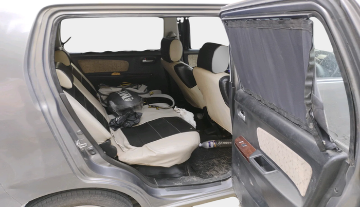 2017 Maruti Wagon R 1.0 VXI, Petrol, Manual, 76,861 km, interior