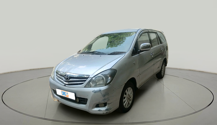 2010 Toyota Innova V 2.5 7 STR, Diesel, Manual, 2,47,936 km, exterior