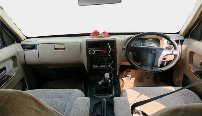 2011 Tata Sumo Grande MK II GX, Diesel, Manual, 1,13,075 km, interior