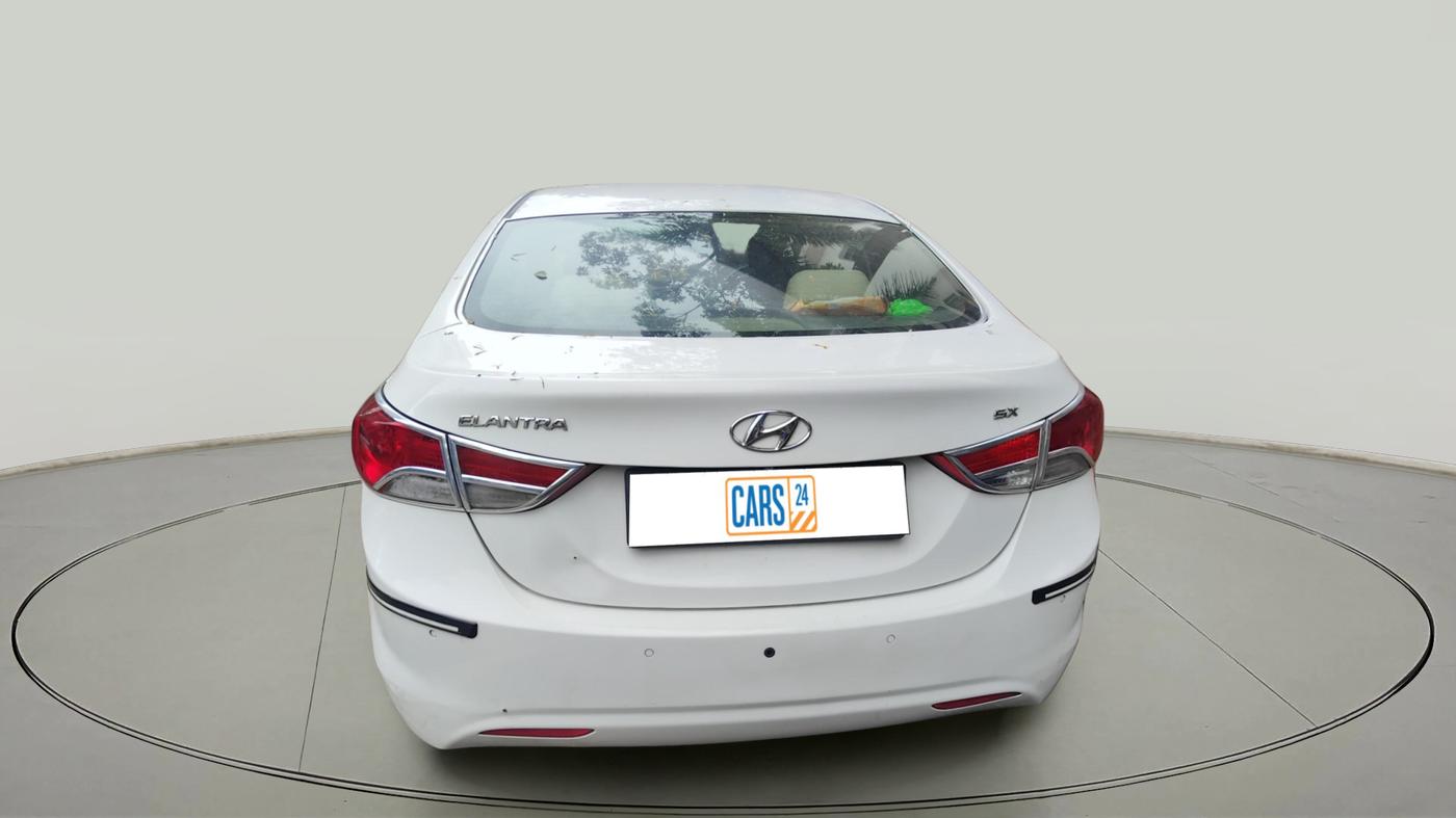 2013 Hyundai New Elantra 1.6 SX MT DIESEL, Diesel, Manual, 1,28,000 km, exterior