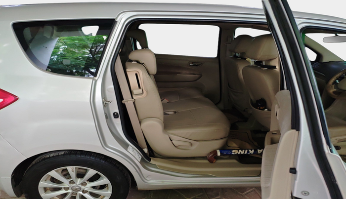2014 Maruti Ertiga ZXI, Petrol, Manual, 78,730 km, interior