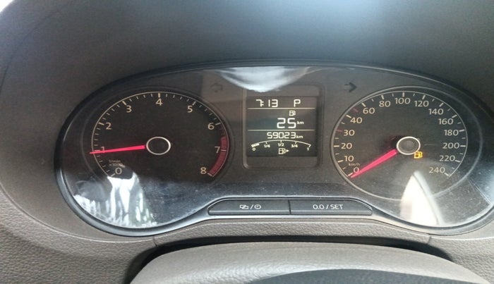 2015 Volkswagen Vento HIGHLINE PETROL AT, Petrol, Automatic, 59,023 km, interior