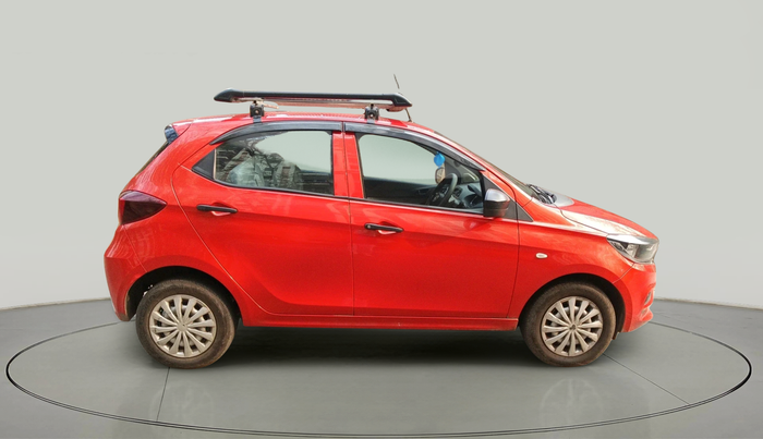 2022 Tata Tiago XM CNG, Petrol, Manual, 31,252 km, exterior