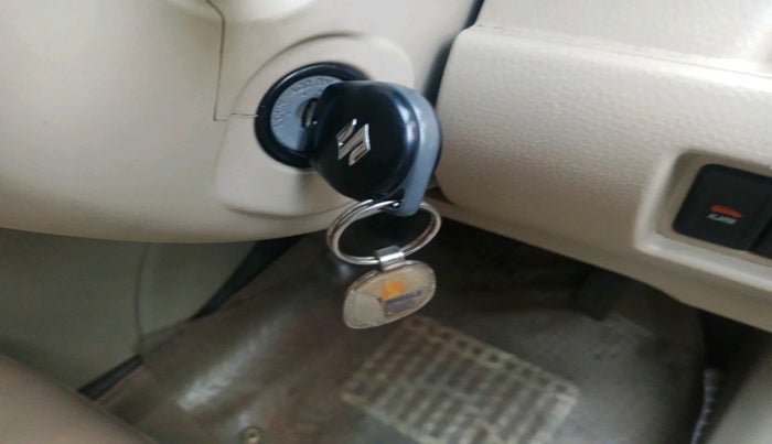 2013 Maruti Ertiga ZDI, Diesel, Manual, 62,000 km, interior