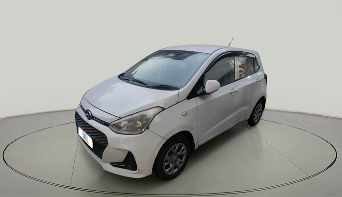 2017 Hyundai Grand i10 MAGNA 1.2 KAPPA VTVT, Petrol, Manual, 1,74,614 km, exterior