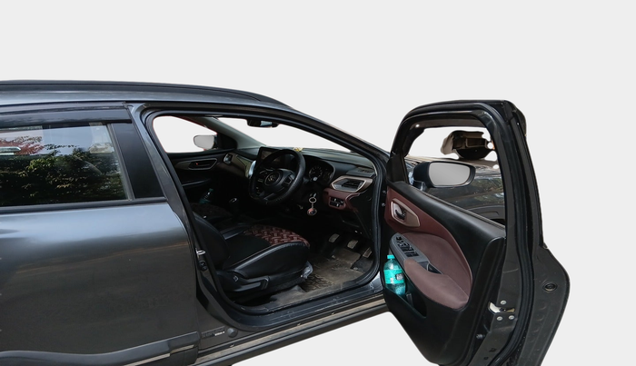 2023 Maruti FRONX DELTA PLUS 1.2MT, Petrol, Manual, 12,733 km, interior