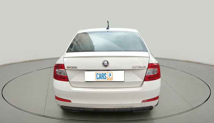 2017 Skoda Octavia STYLE PLUS AT 1.8 TSI, Petrol, Automatic, 81,491 km, exterior