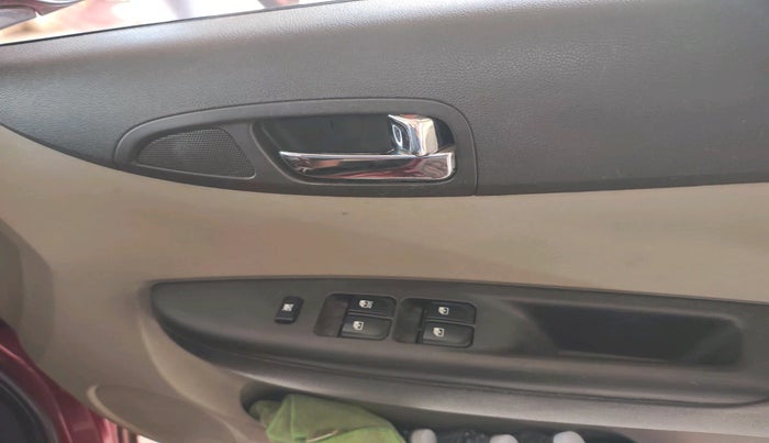 2010 Hyundai i20 MAGNA 1.2, Petrol, Manual, 76,345 km, interior