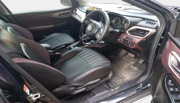 2024 Maruti FRONX ALPHA 1.0L TURBO 6 AT, Petrol, Automatic, 3,241 km, interior