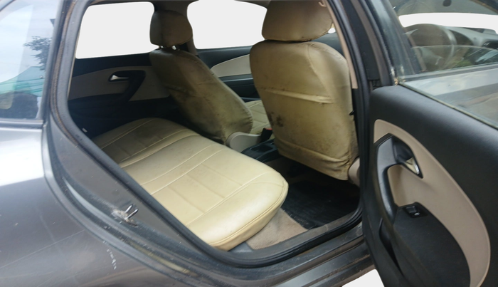 2012 Volkswagen Polo COMFORTLINE 1.2L, Diesel, Manual, 73,628 km, interior